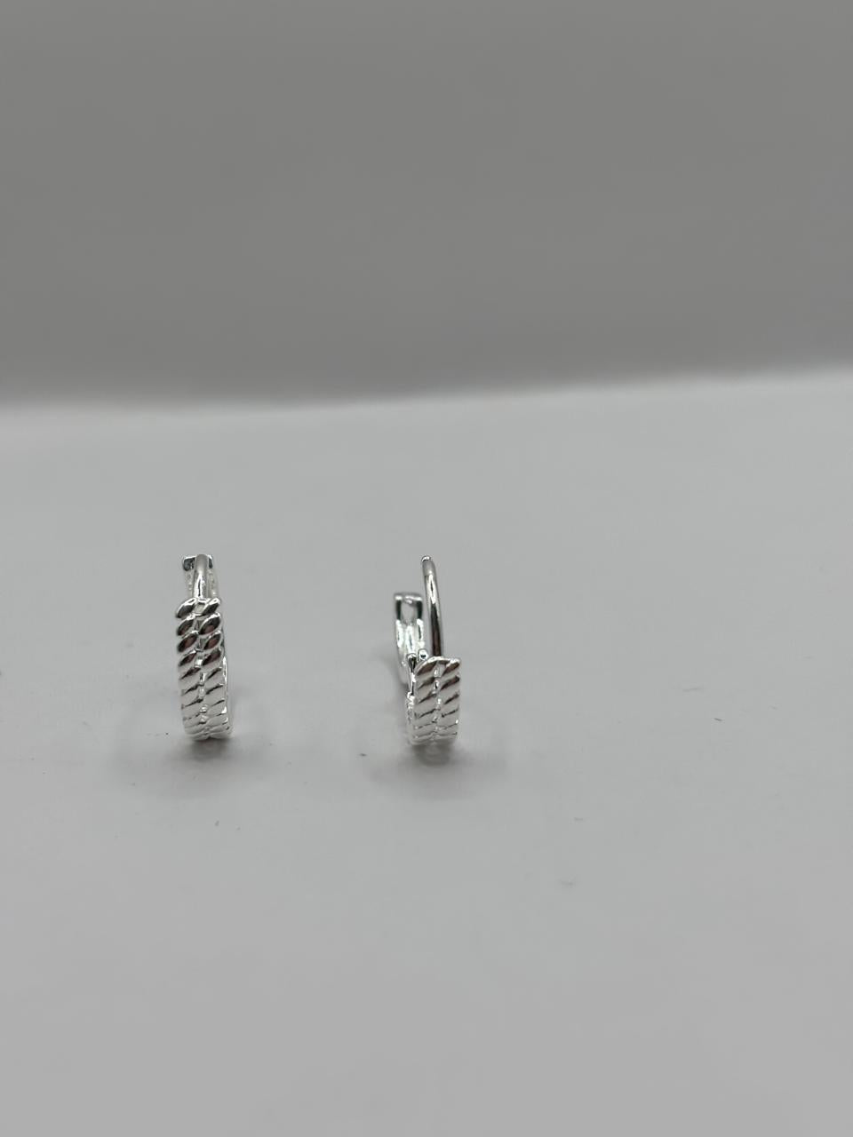 Brinco de prata 925 - Argola click
