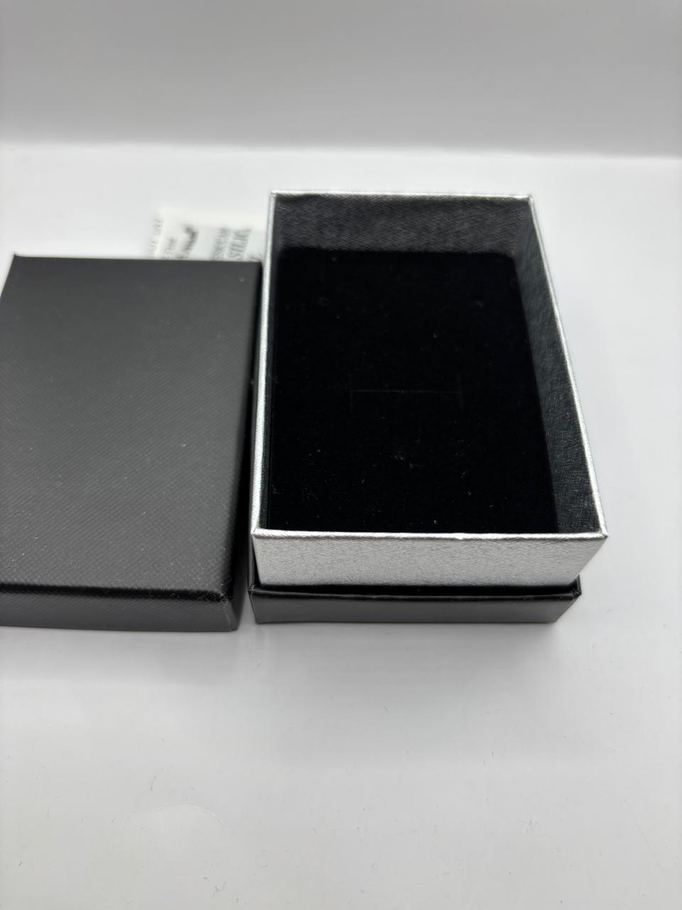 Caixa Rigida com acabamento Preto e Cinza