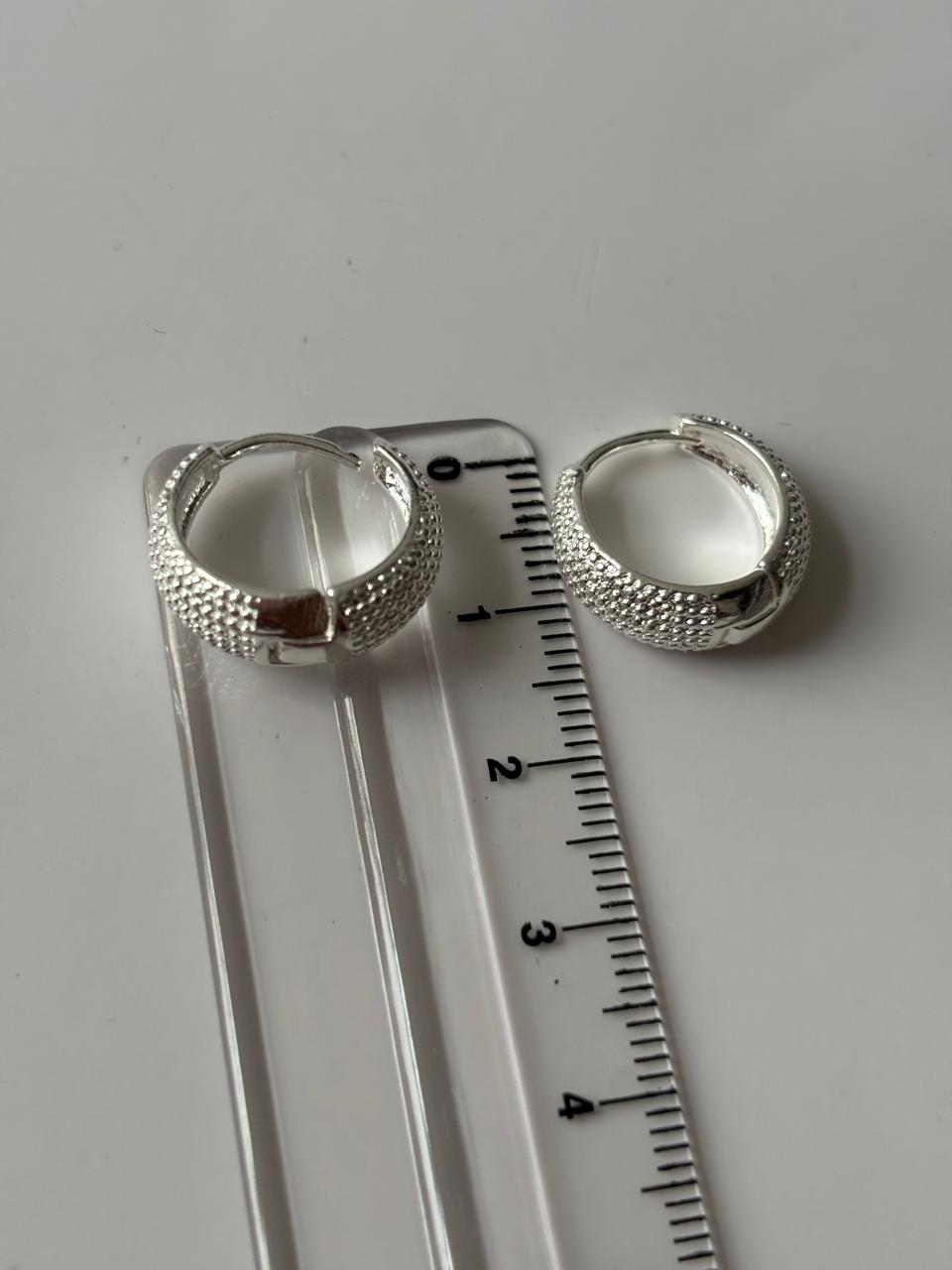 Brinco de prata 925 - Argola click bolinha