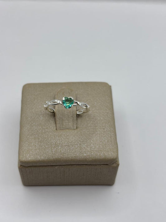 Prata 925 - Anel Solitário Verde Turmalina